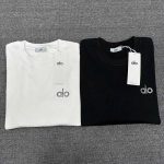 Alo 胸前爆裂線Logo印花 寬鬆圓領 長袖T恤