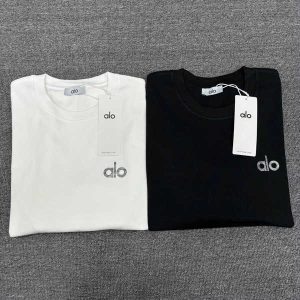 Alo 胸前爆裂線Logo印花 寬鬆圓領 長袖T恤
